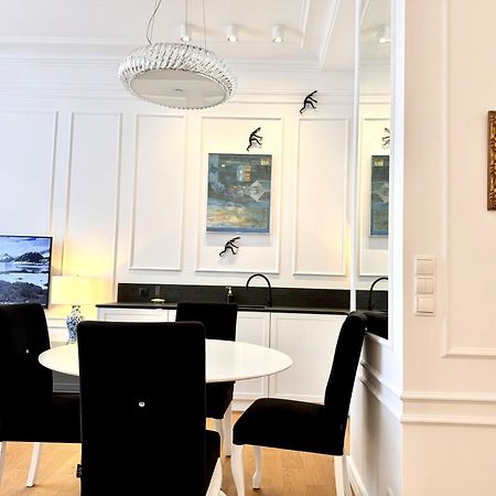 وارسو Mondrian Luxury Suites & Apartments Old Town المظهر الخارجي الصورة