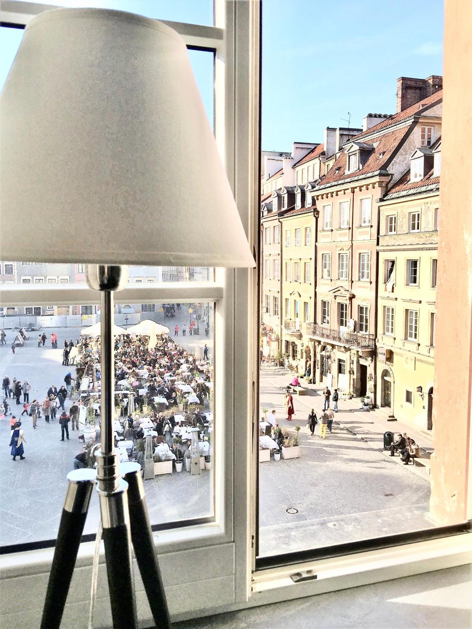 وارسو Mondrian Luxury Suites & Apartments Old Town الغرفة الصورة