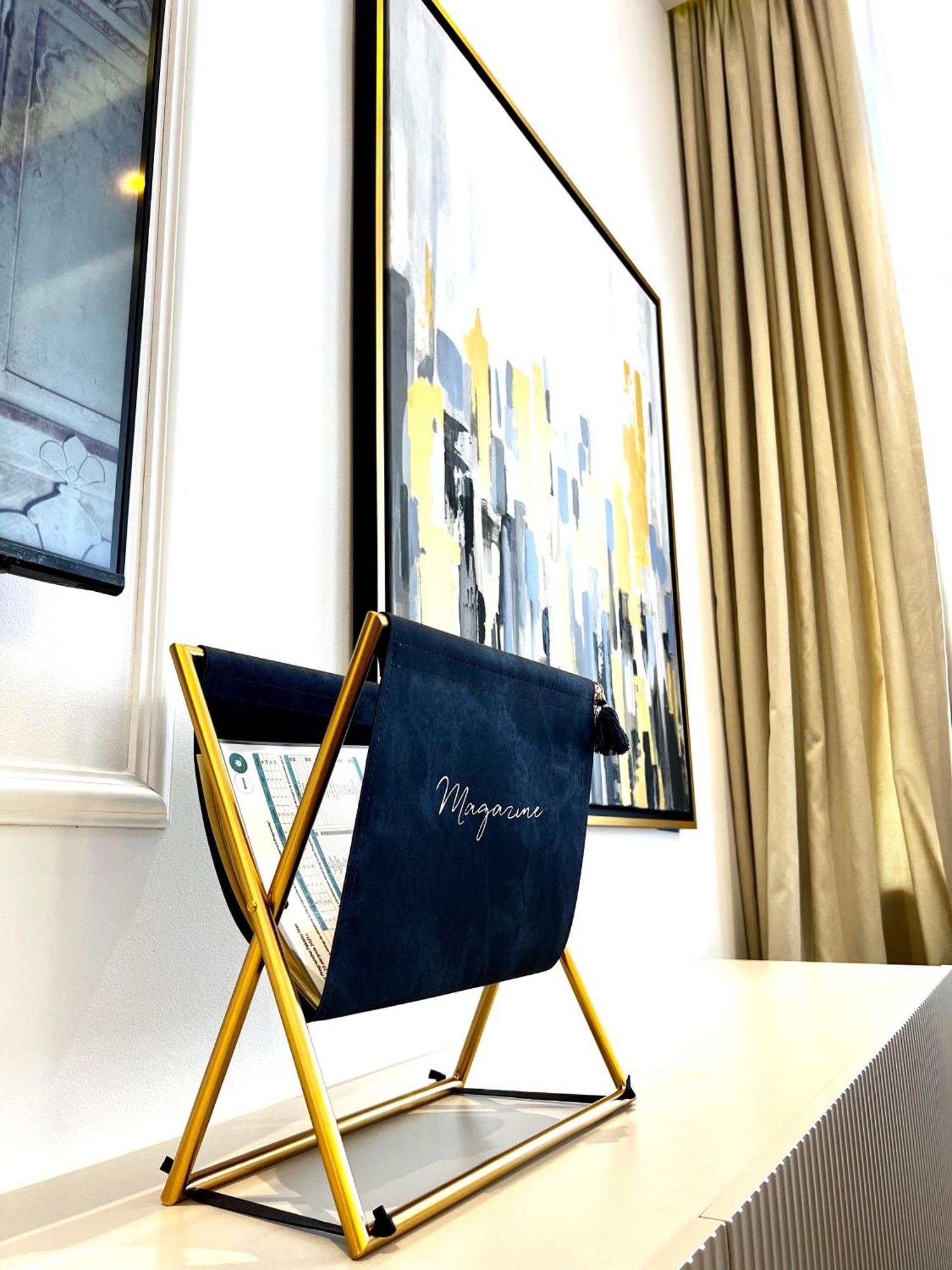 وارسو Mondrian Luxury Suites & Apartments Old Town الغرفة الصورة