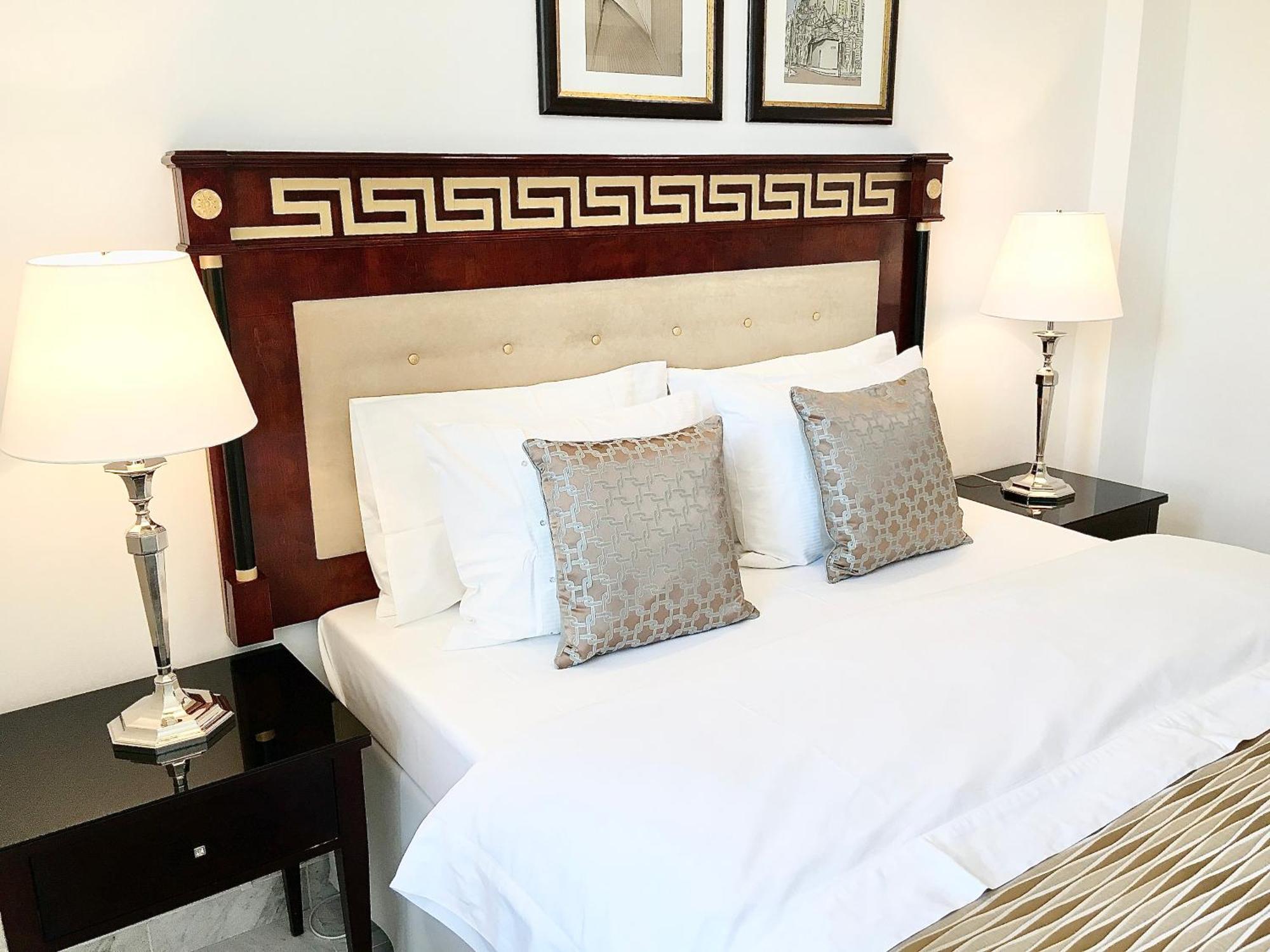 وارسو Mondrian Luxury Suites & Apartments Old Town الغرفة الصورة