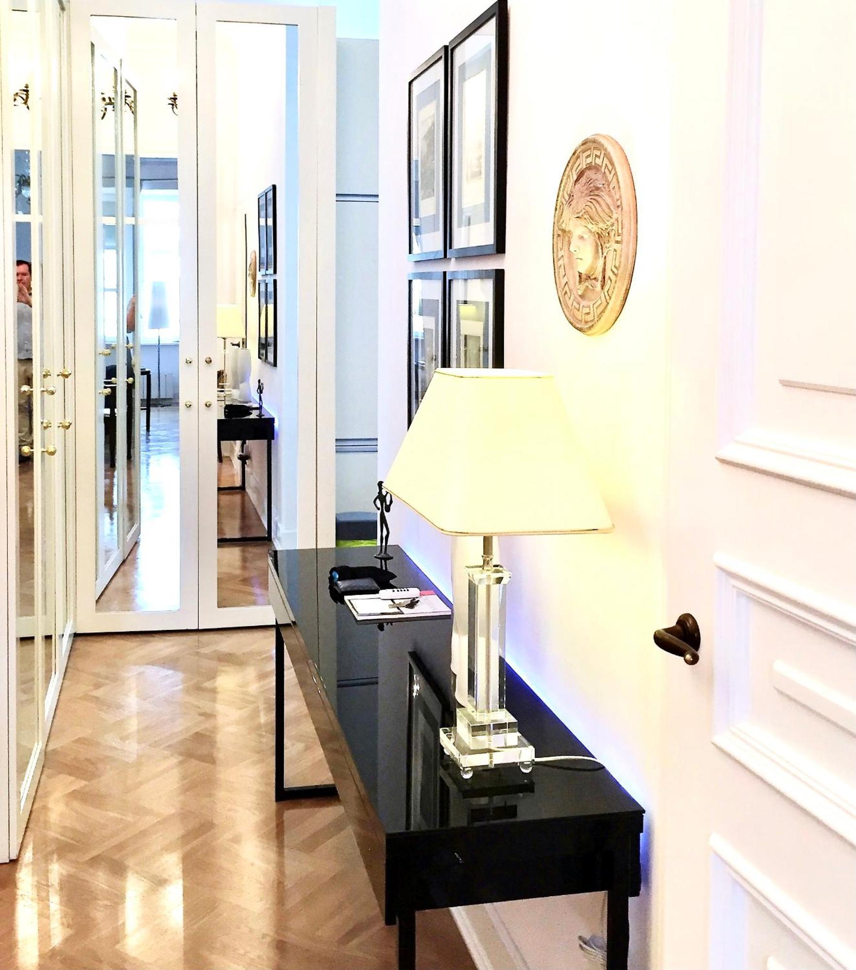 وارسو Mondrian Luxury Suites & Apartments Old Town الغرفة الصورة