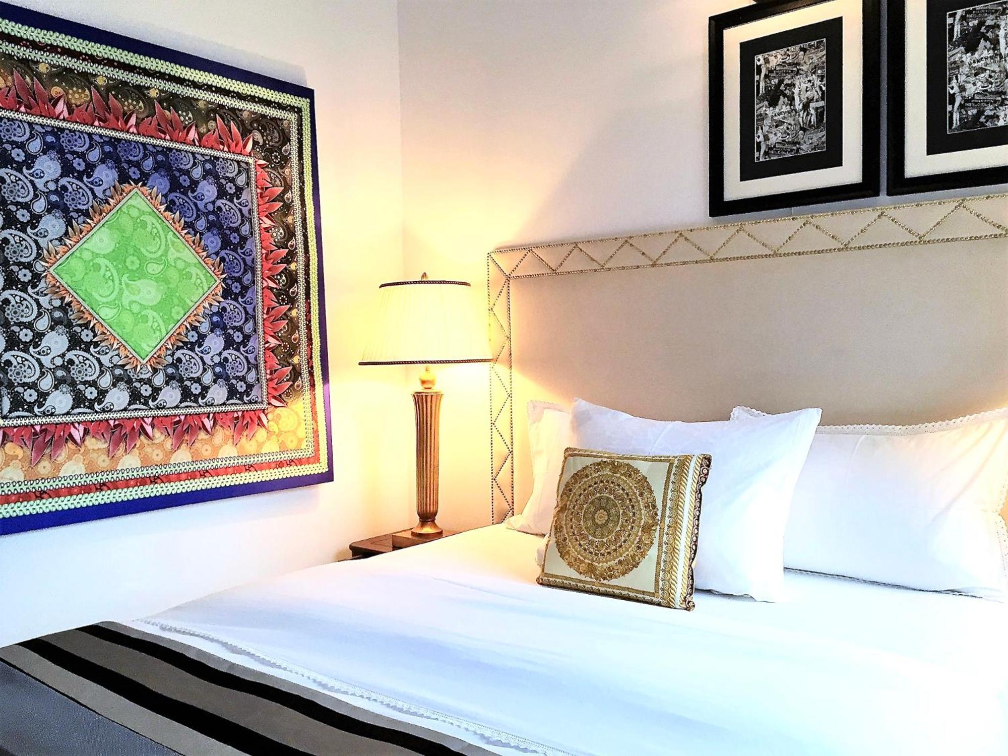 وارسو Mondrian Luxury Suites & Apartments Old Town الغرفة الصورة