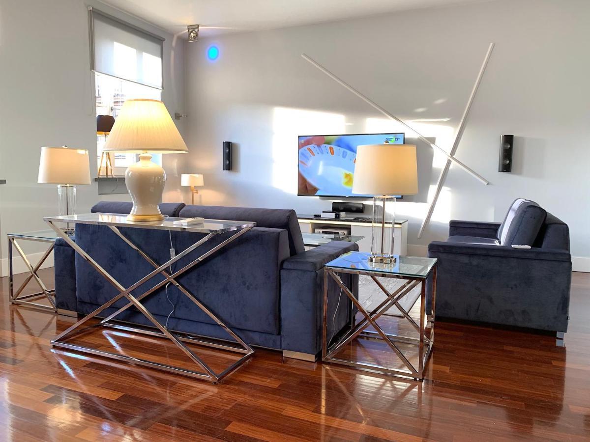 وارسو Mondrian Luxury Suites & Apartments Old Town المظهر الخارجي الصورة